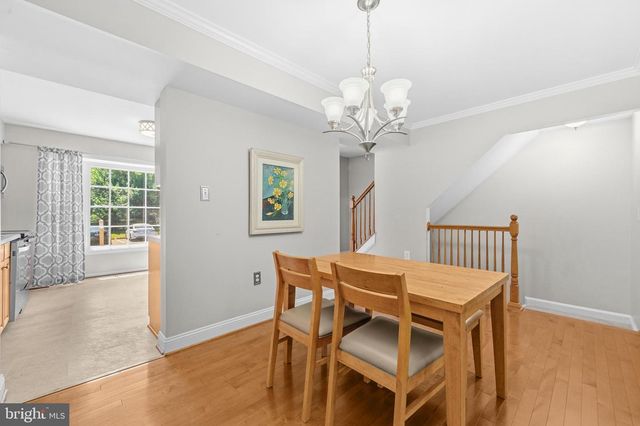 10256 EAGLE NEST CT, Fairfax, VA 22032