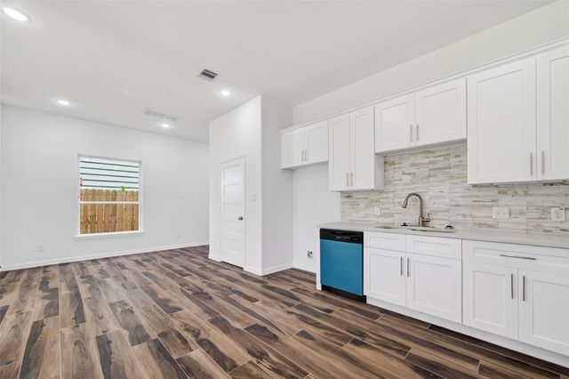 8628 Scott Street, Houston, TX 77051