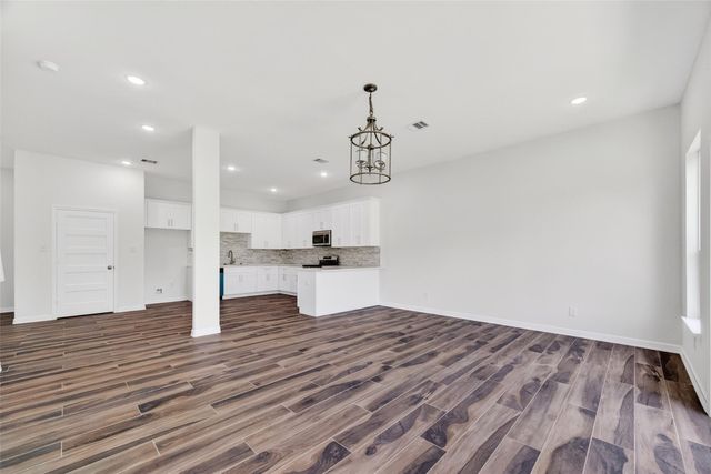 8628 Scott Street, Houston, TX 77051