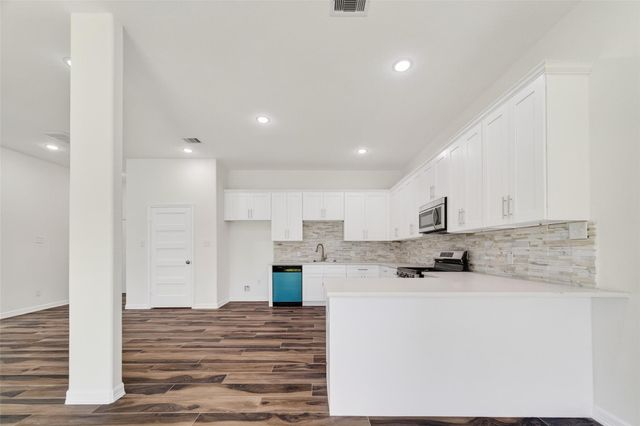 8628 Scott Street, Houston, TX 77051