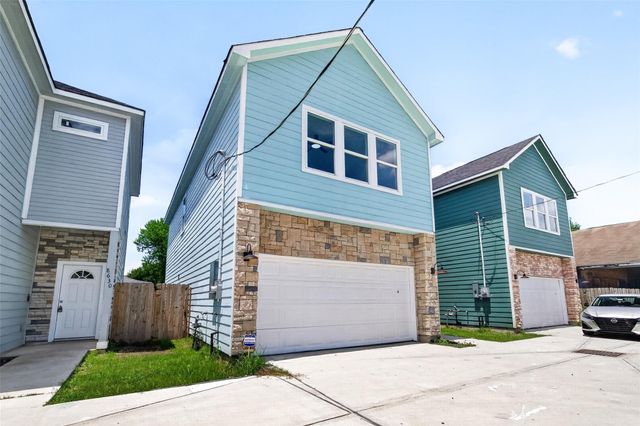 8628 Scott Street, Houston, TX 77051