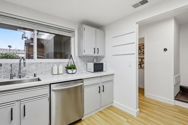 1451 Woodgrove Square, San Jose, CA 95117