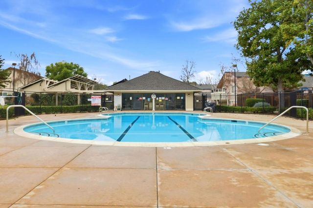 1451 Woodgrove Square, San Jose, CA 95117