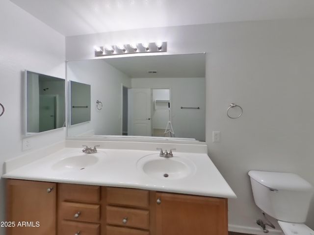 9526 N 81ST Drive, Peoria, AZ 85345