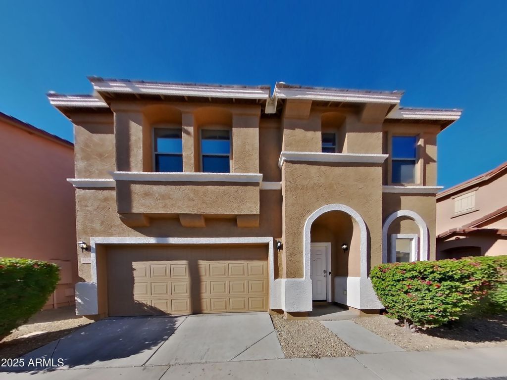 9526 N 81ST Drive, Peoria, AZ 85345