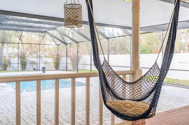 2802 HAMMOCK DRIVE, Plant City, FL 33566