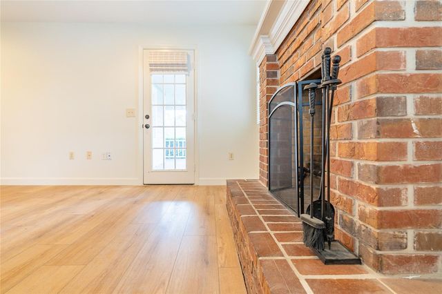 2802 HAMMOCK DRIVE, Plant City, FL 33566