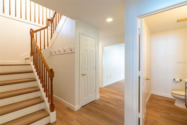 2802 HAMMOCK DRIVE, Plant City, FL 33566