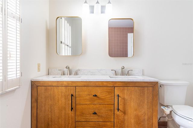 2802 HAMMOCK DRIVE, Plant City, FL 33566