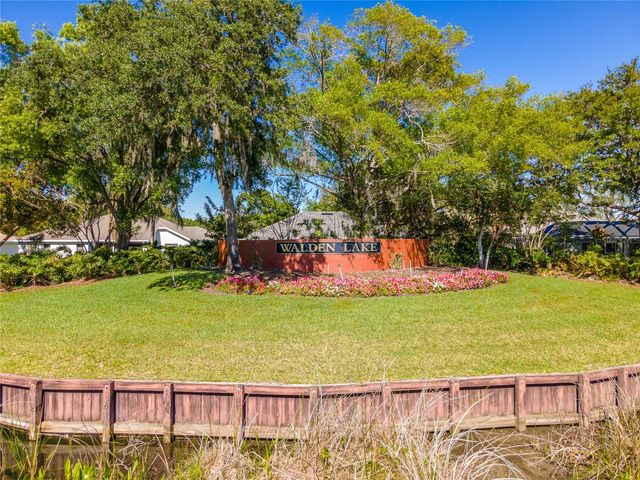 2802 HAMMOCK DRIVE, Plant City, FL 33566