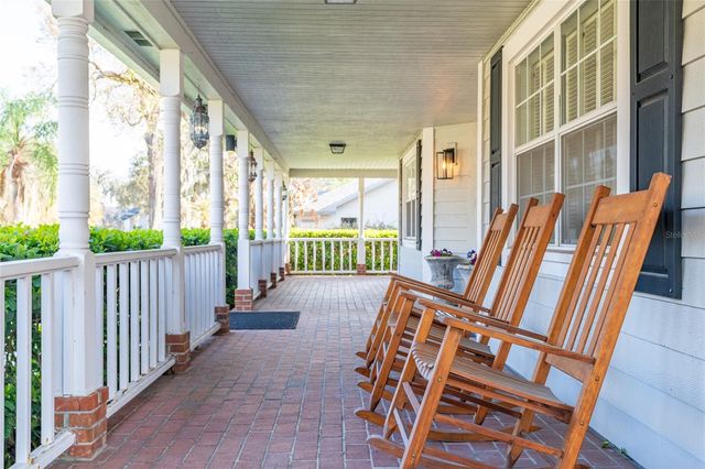 2802 HAMMOCK DRIVE, Plant City, FL 33566