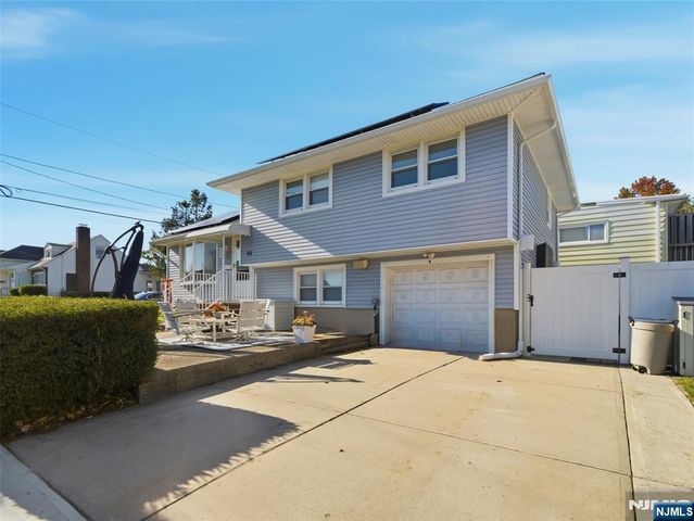 98 Grove Street, Lodi, NJ 07644