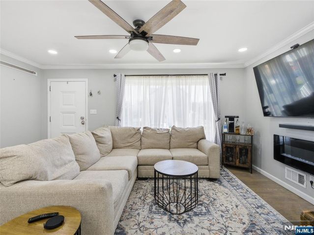 98 Grove Street, Lodi, NJ 07644