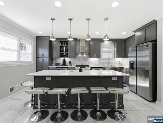 98 Grove Street, Lodi, NJ 07644