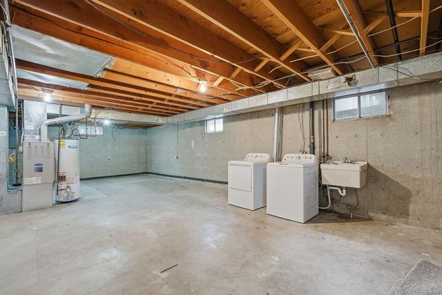 2103 N Sargent Rd, Spokane, WA 99212