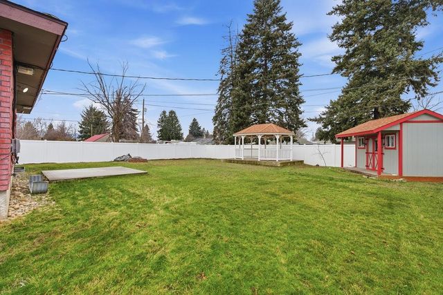 2103 N Sargent Rd, Spokane, WA 99212