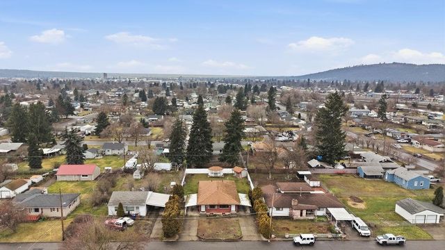 2103 N Sargent Rd, Spokane, WA 99212