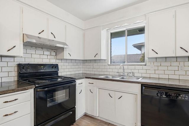 2103 N Sargent Rd, Spokane, WA 99212