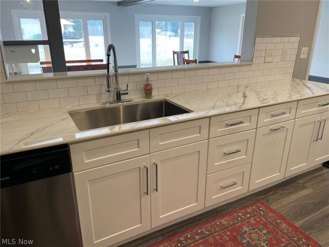 17228 Egbert Road, Walton Hills, OH 44146