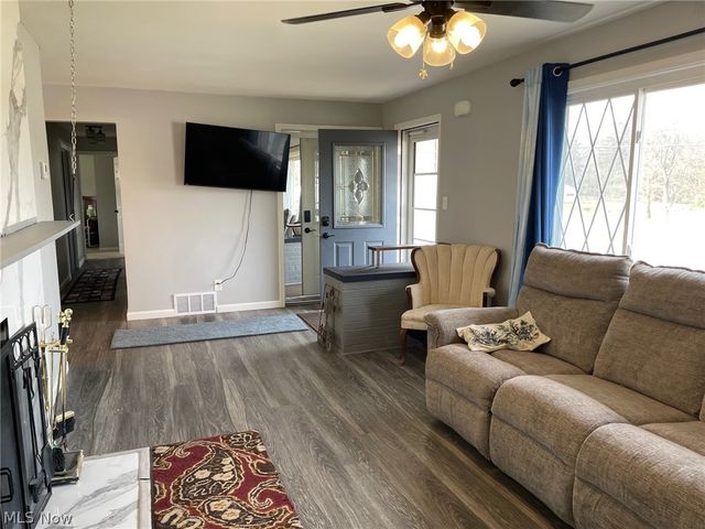 17228 Egbert Road, Walton Hills, OH 44146