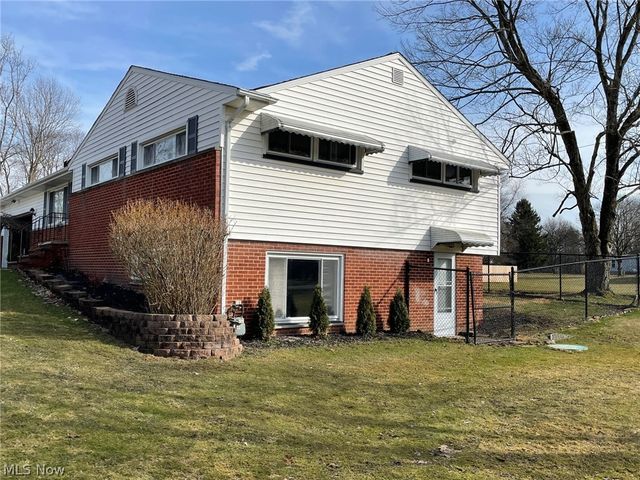 17228 Egbert Road, Walton Hills, OH 44146