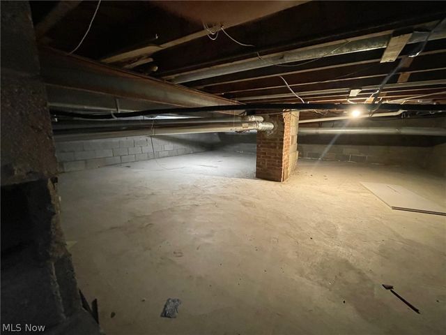 17228 Egbert Road, Walton Hills, OH 44146