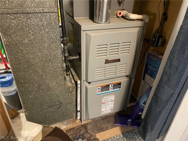 17228 Egbert Road, Walton Hills, OH 44146