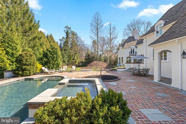 848 PARKES RUN LN, Villanova, PA 19085