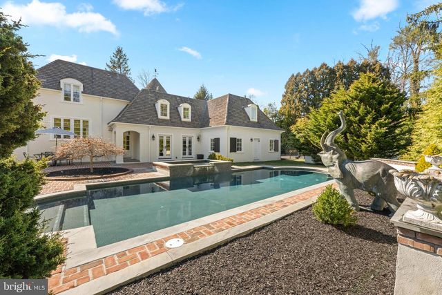 848 PARKES RUN LN, Villanova, PA 19085