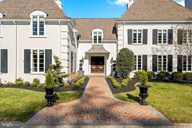 848 PARKES RUN LN, Villanova, PA 19085