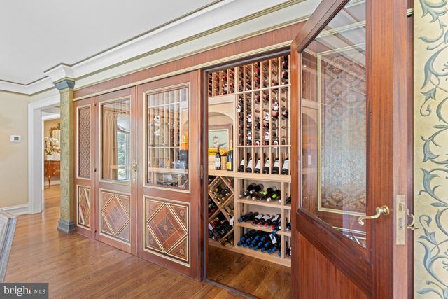 848 PARKES RUN LN, Villanova, PA 19085