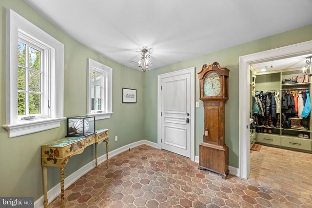 848 PARKES RUN LN, Villanova, PA 19085