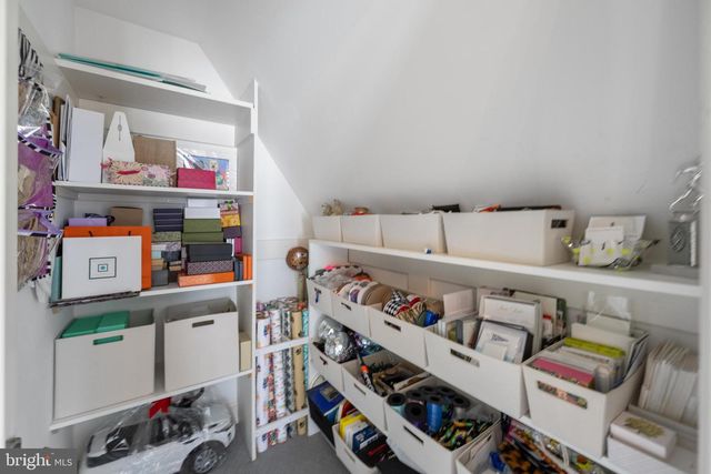 848 PARKES RUN LN, Villanova, PA 19085