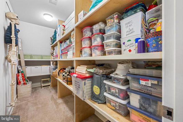 848 PARKES RUN LN, Villanova, PA 19085