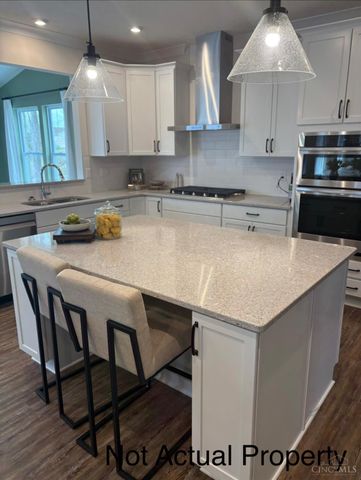 6406 Hunters Close, Miami Twp, OH 45140