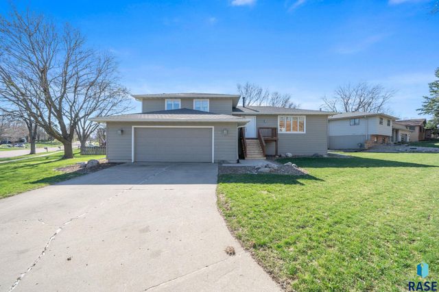 4500 S Tomar Rd Road, Sioux Falls, SD 57105