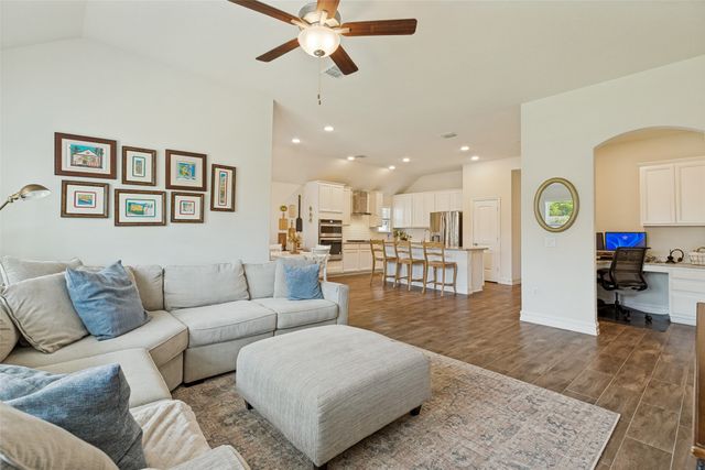 2823 Redbud Lane, Melissa, TX 75454