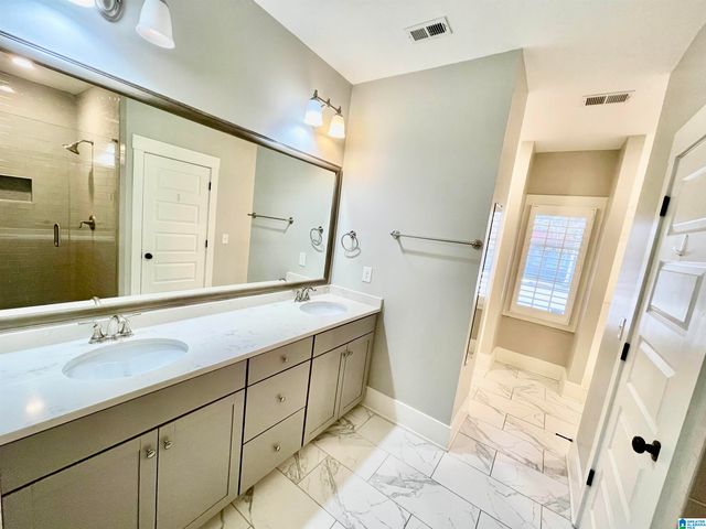 2208 GRAND AVENUE, Hoover, AL 35226