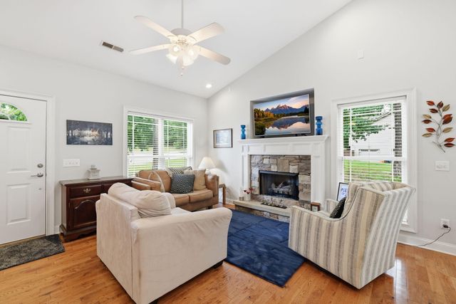 7402 Tiercel Drive, Ooltewah, TN 37363