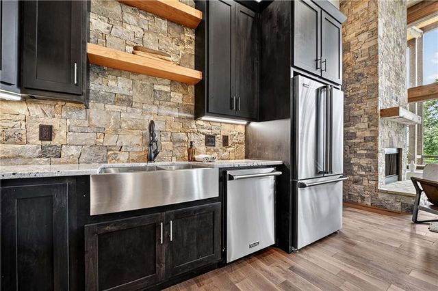 768 Cherokee Circle, Ellijay, GA 30540