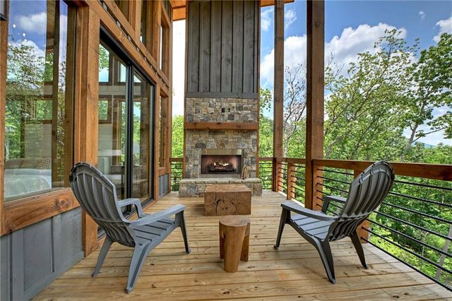 768 Cherokee Circle, Ellijay, GA 30540