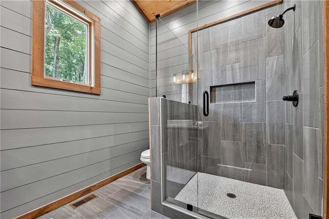 768 Cherokee Circle, Ellijay, GA 30540