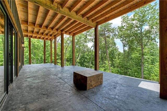 768 Cherokee Circle, Ellijay, GA 30540