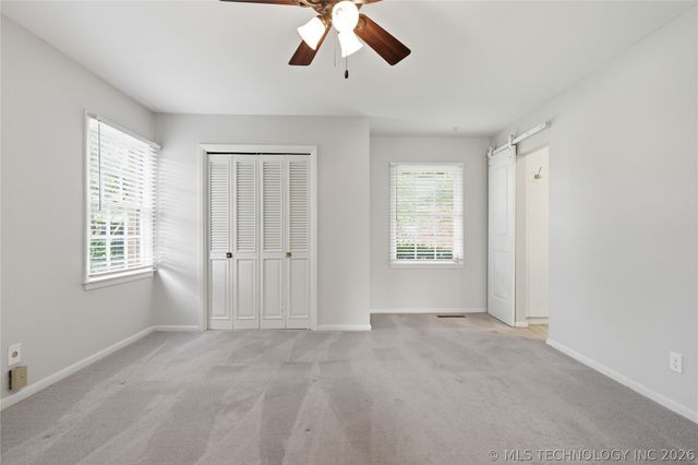 5938 S New Haven Avenue, Tulsa, OK 74135
