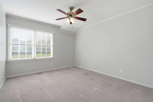 5938 S New Haven Avenue, Tulsa, OK 74135