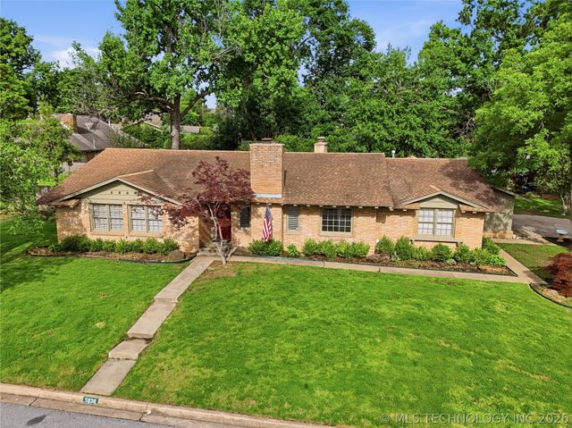 5938 S New Haven Avenue, Tulsa, OK 74135