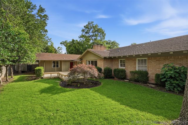 5938 S New Haven Avenue, Tulsa, OK 74135