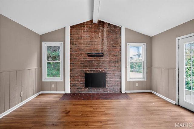1818 Prior Drive, St Louis, MO 63136