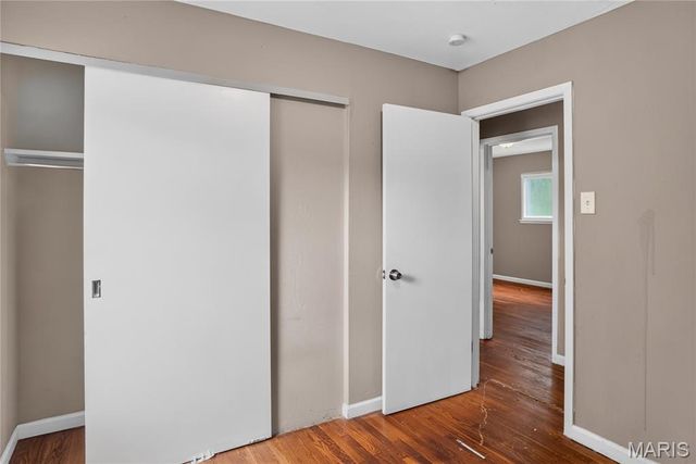 1818 Prior Drive, St Louis, MO 63136