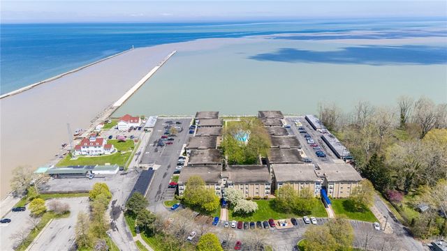 905 Westage At The Harbor, Irondequoit, NY 14617